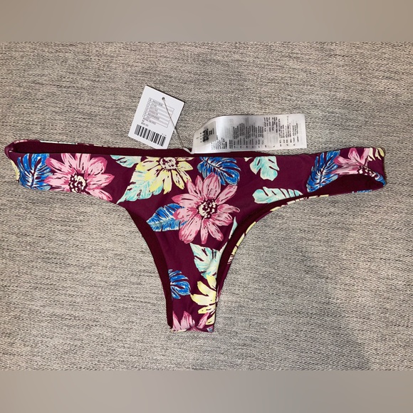 Billabong X UO Bella Beach Lace-Up Bikini Top & Bottoms - Picture 3 of 4